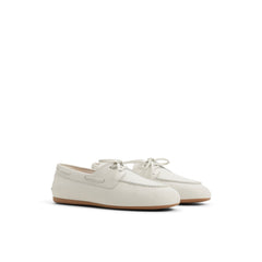 Sperry x Aritzia Slim Boat Shoe Ivory | Sperry Boat Shoes