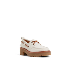 Authentic Original™ Lug 2-Eye Boat Shoe Cream | Sperry Boat Shoes
