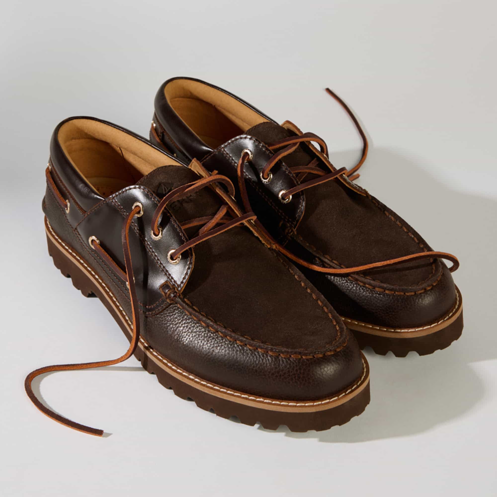 Newton 3 Eye Lug Boat Shoe | Sperry Boat Shoes