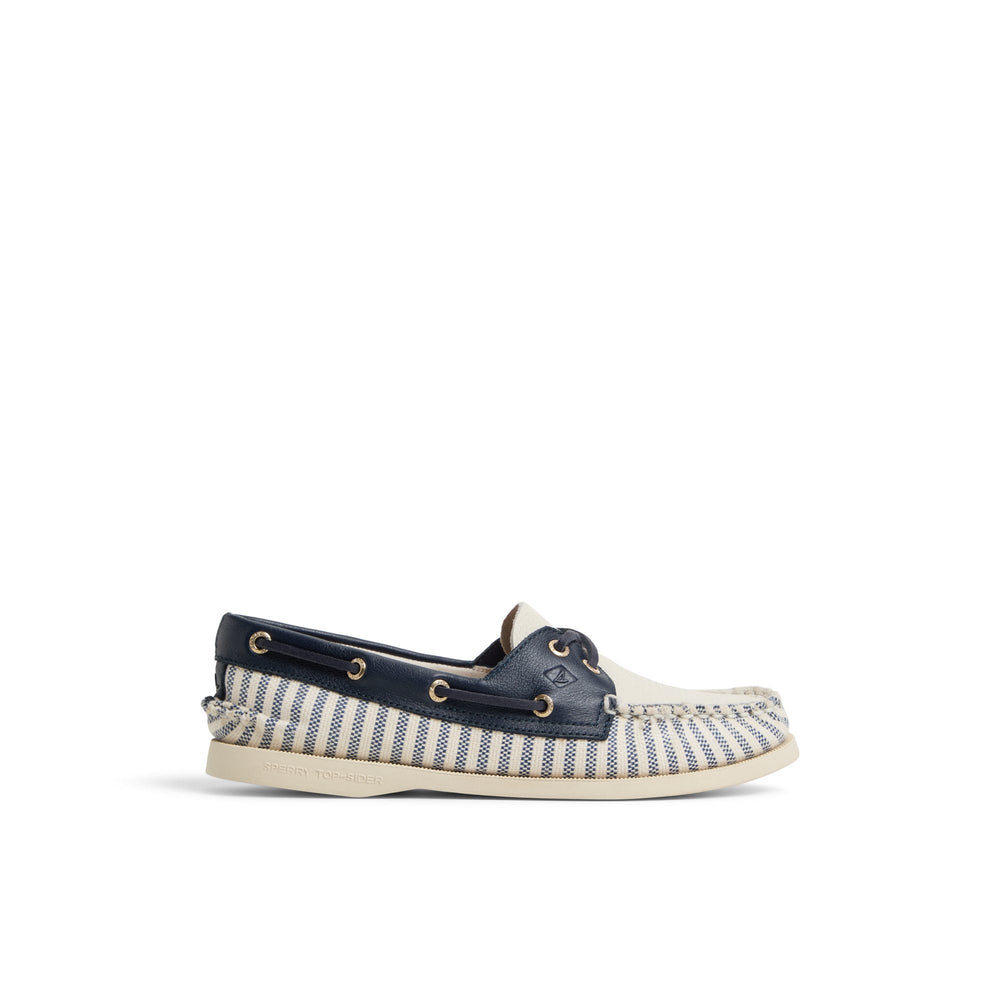 Authentic Original™ 2 Eye Boat Shoe White/Navy Women's Women | Sperry Boat Shoes