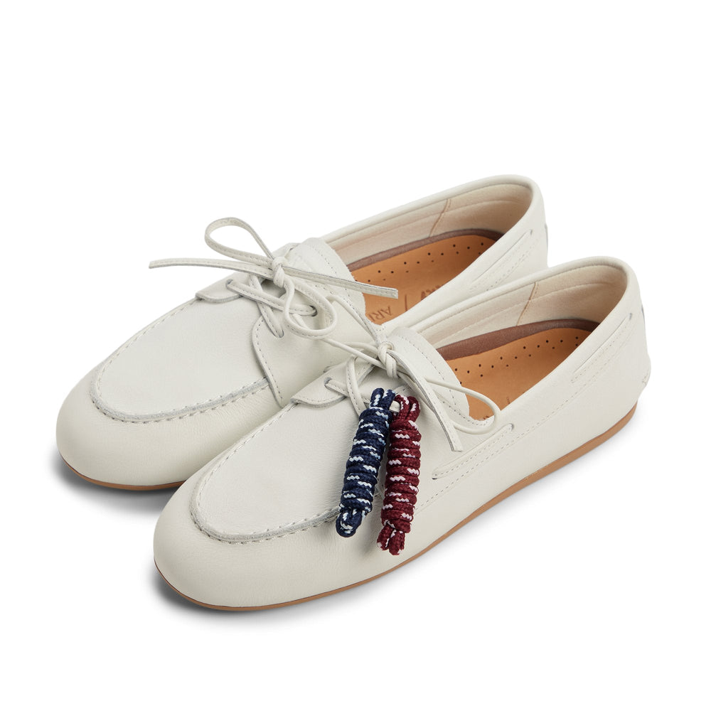 Sperry x Aritzia Slim Boat Shoe Ivory | Sperry Boat Shoes