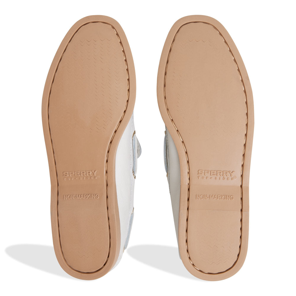 Sperry x Aritzia Authentic Original™ 2-Eye Boat Shoe Cream | Sperry Boat Shoes